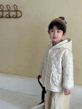 Load image into Gallery viewer, 【予約】キルティングホワイトコート 羽織　あったか　冬80～130ｃｍ　Wselect
