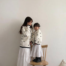 Load image into Gallery viewer, heartCardigan Parent and Child Matching Spring 2024 TOPS Kids Junior Size [Pre-order]
