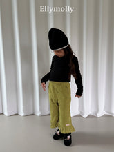 Load image into Gallery viewer, 【予約】プレログパンツ　フリル　ボトム　AW 韓国  韓国子供服　2026 ELLYMOLLY - W select  baby kids
