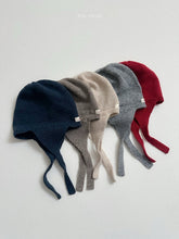 Charger l'image dans la galerie, 【予約】イヤーフラップニットビーニー AW 韓国 韓国子供服 2026 minirobe

