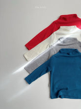Load image into Gallery viewer, 【予約】アンゴラハーフTシャツ AW 韓国 韓国子供服 2026 minirobe
