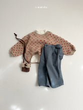 Cargar imagen en el visor de la galería, 【予約】ボタンピーチパンツ AW 韓国 韓国子供服 bottom　パンツ　コーデユロイ　2026 minirobe　Wselect
