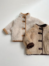 Cargar imagen en el visor de la galería, 【予約】リバーシブルマスタング AW 韓国 韓国子供服 2026 minirobe
