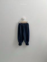Load image into Gallery viewer, 【予約】ルルハーレムパンツ AW 韓国 韓国子供服 2026 minirobe
