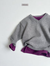 Charger l'image dans la galerie, 【予約】コージーvネックニット AW 韓国 韓国子供服 2026 digreen
