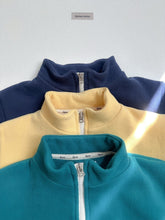 Cargar imagen en el visor de la galería, 【予約】キャメルジップアップ AW 韓国 韓国子供服 2026 digreen
