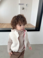 Cargar imagen en el visor de la galería, 【予約】リバーシブルベスト AW 韓国 韓国子供服 2026 digreen
