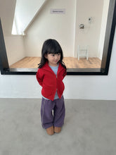 Cargar imagen en el visor de la galería, 【予約】ロエルニットジップアップ AW 韓国 韓国子供服 2026 digreen
