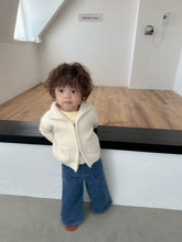 Cargar imagen en el visor de la galería, 【予約】ロエルニットジップアップ AW 韓国 韓国子供服 2026 digreen
