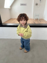 Cargar imagen en el visor de la galería, 【予約】クイルテッドデニムパンツ AW 韓国 韓国子供服 2026 digreen
