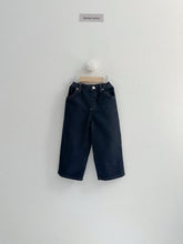 Cargar imagen en el visor de la galería, 【予約】ノードダークデニム AW 韓国 韓国子供服 2026 digreen
