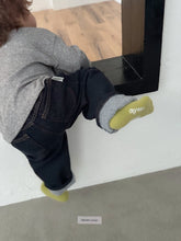 Cargar imagen en el visor de la galería, 【予約】ノードダークデニム AW 韓国 韓国子供服 2026 digreen

