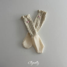 Charger l'image dans la galerie, 【予約】ツイストウールソックス AW 韓国 韓国子供服 2026 ellymolly
