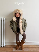 Cargar imagen en el visor de la galería, 【予約】エスキモファーパイロット帽子 AW 韓国 韓国子供服 2026 ellymolly
