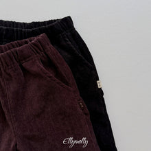 Charger l'image dans la galerie, 【予約】ホリックフリースラインフリルパンツ AW 韓国 韓国子供服 2026 ellymolly

