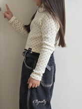 Charger l'image dans la galerie, 【予約】ドットブラッシュモックタートルネックTシャツ AW 韓国 韓国子供服 2026 ellymolly
