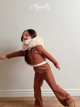 Charger l'image dans la galerie, 【予約】ラテスタイルトップス AW 韓国 韓国子供服 2026 ellymolly
