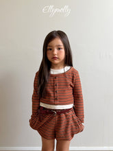 Charger l'image dans la galerie, 【予約】ラテスタイルトップス AW 韓国 韓国子供服 2026 ellymolly
