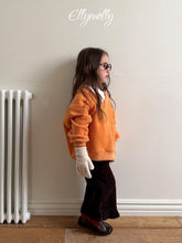 Load image into Gallery viewer, 【予約】シカゴブラッシュネック AW 韓国 韓国子供服 2026 ellymolly

