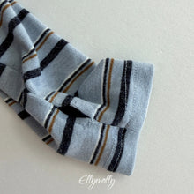 Charger l'image dans la galerie, 【予約】スノーウォーマータートルネック AW 韓国 韓国子供服 2026 ellymolly
