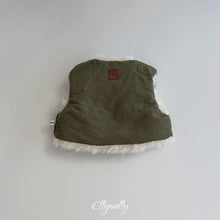 Charger l'image dans la galerie, 【予約】パブリックリバーシブルベスト AW 韓国 韓国子供服 2026 ellymolly
