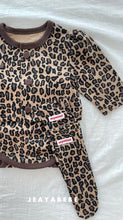 Cargar imagen en el visor de la galería, 【予約】ソックス レオパード AW 韓国  韓国子供服　2026 JEAYABEBE - W select  baby kids
