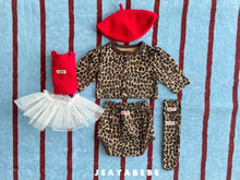 Cargar imagen en el visor de la galería, 【予約】ソックス レオパード AW 韓国  韓国子供服　2026 JEAYABEBE - W select  baby kids
