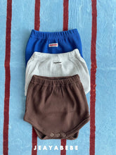 Cargar imagen en el visor de la galería, 【予約】ブルマ  AW 韓国  韓国子供服　2026 JEAYABEBE - W select  baby kids
