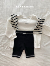 Cargar imagen en el visor de la galería, 【予約】ワッフルTシャツ AW 韓国  韓国子供服　2026 JEAYABEBE - W select  baby kids
