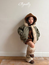 Load image into Gallery viewer, 【予約】エスキモファージャンパー AW 　コート　羽織　韓国 韓国子供服 2026 ellymolly
