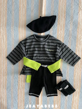 Cargar imagen en el visor de la galería, 【予約】ボーダートップス AW 韓国  韓国子供服　2026 JEAYABEBE - W select  baby kids
