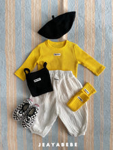 Cargar imagen en el visor de la galería, 【予約】ジョガーパンツ AW 韓国  韓国子供服　2026 JEAYABEBE - W select  baby kids

