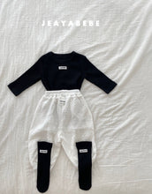 Cargar imagen en el visor de la galería, 【予約】ジョガーパンツ AW 韓国  韓国子供服　2026 JEAYABEBE - W select  baby kids
