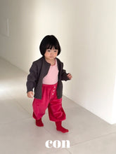 Cargar imagen en el visor de la galería, 【予約】フィンコットＴシャツ AW 韓国  韓国子供服　2026 CON
