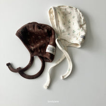 Cargar imagen en el visor de la galería, 【予約】花柄リブロンパース　スタイ　ボンネット　 AW 韓国  韓国子供服　BRODYJANE 2026 (コピー) (コピー)
